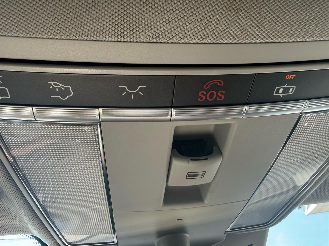 Mercedes-Benz S-Class  2011
