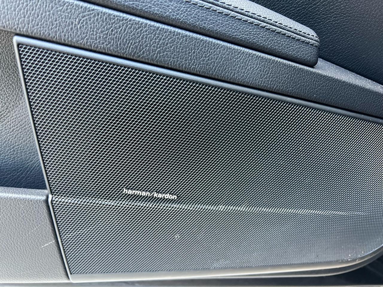Mercedes-Benz S-Class  2011