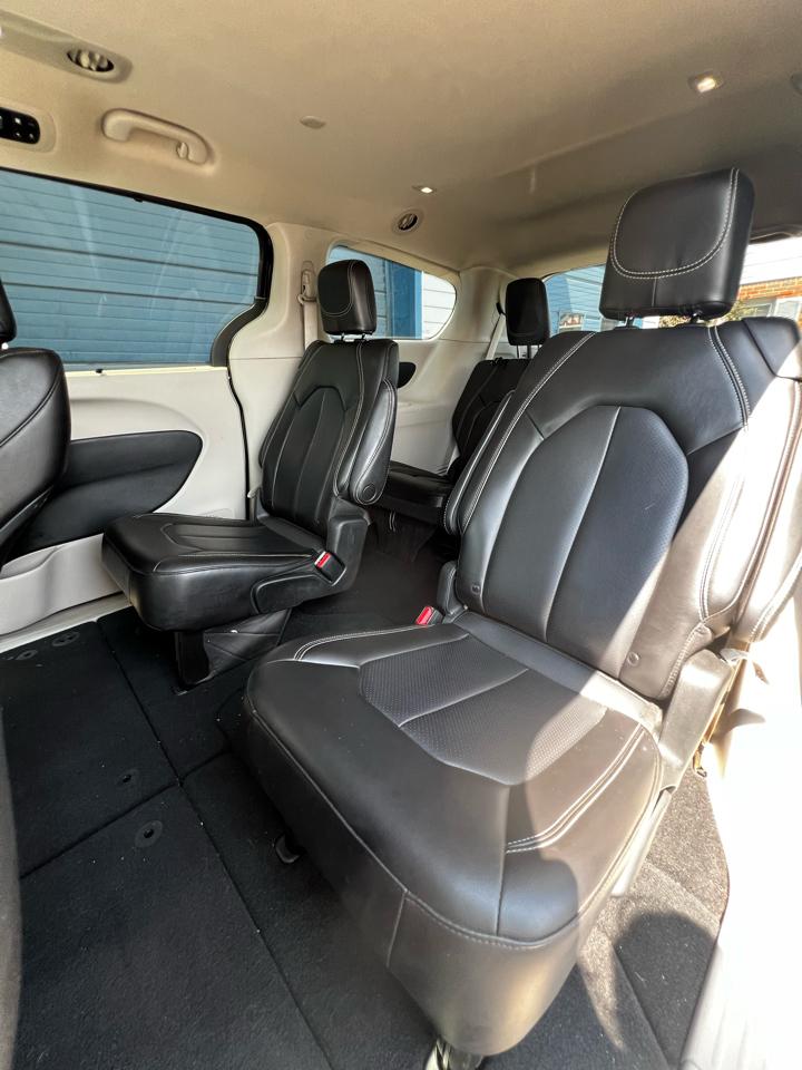 Chrysler Pacifica  2023