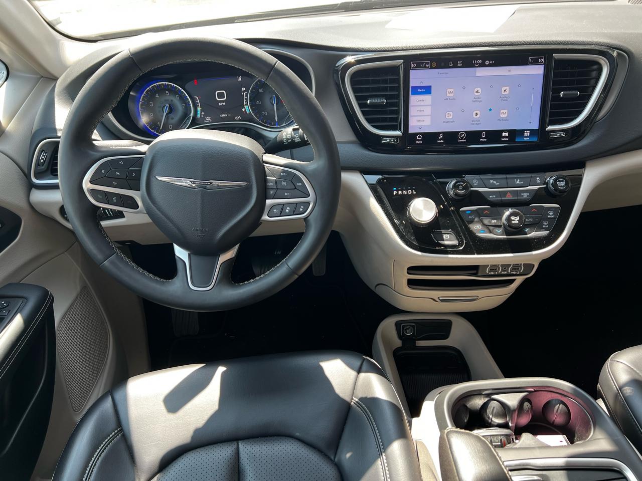 Chrysler Pacifica  2023