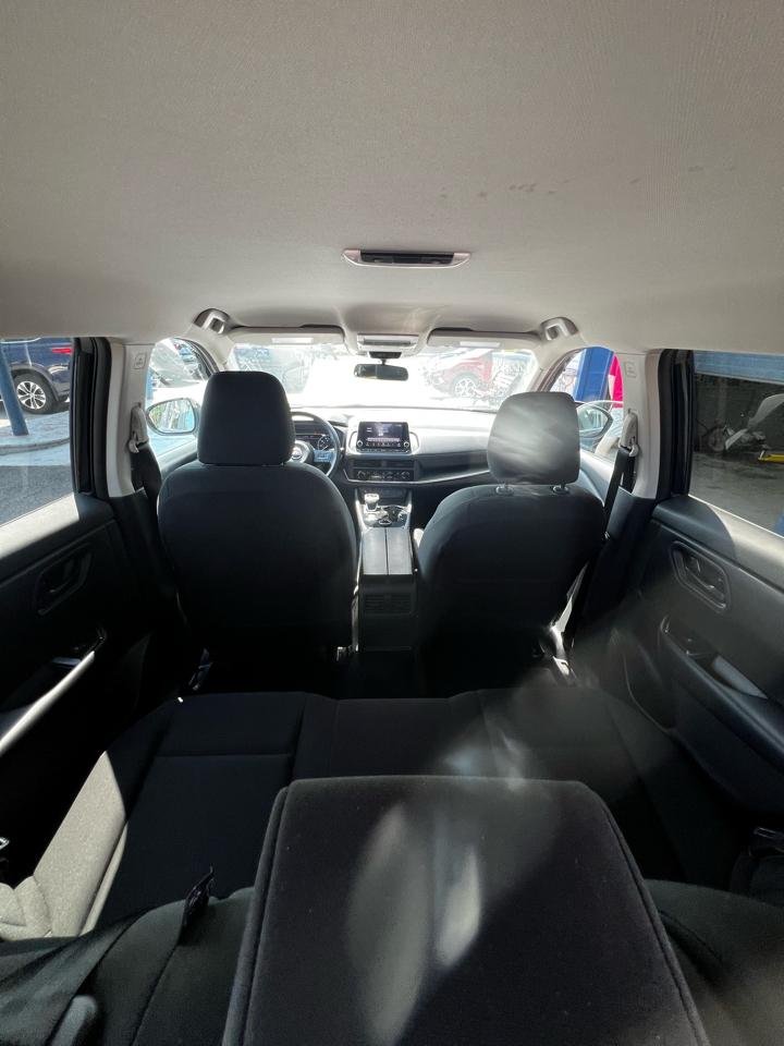 Nissan Rogue  2024