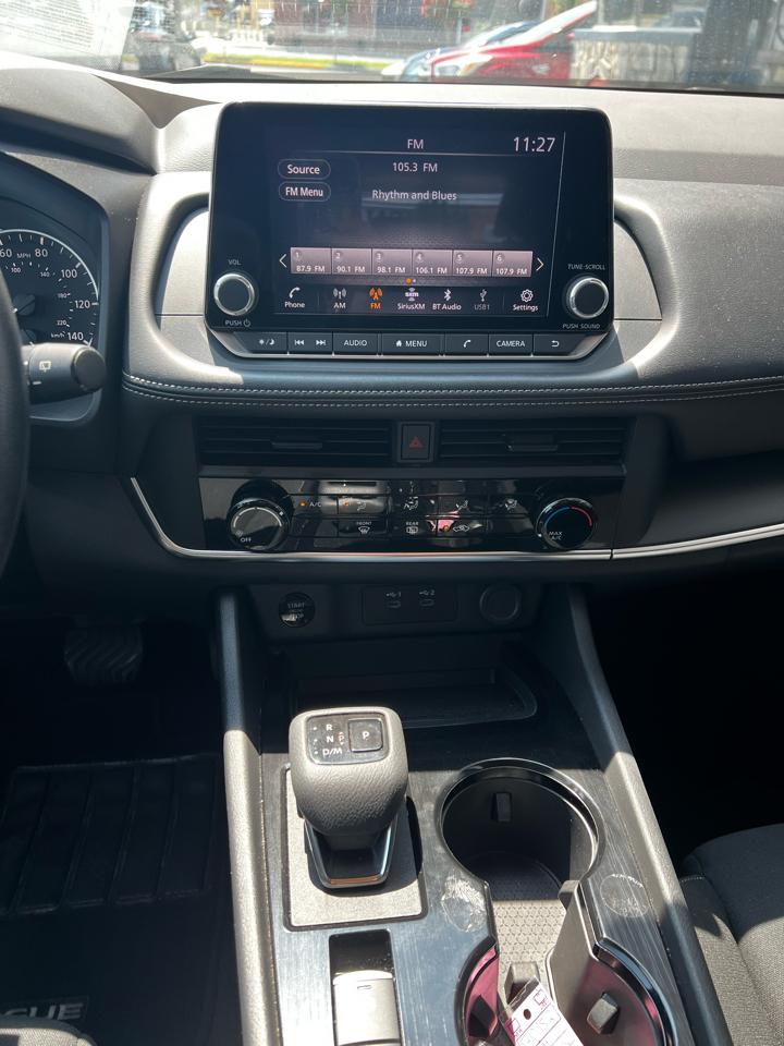 Nissan Rogue  2024