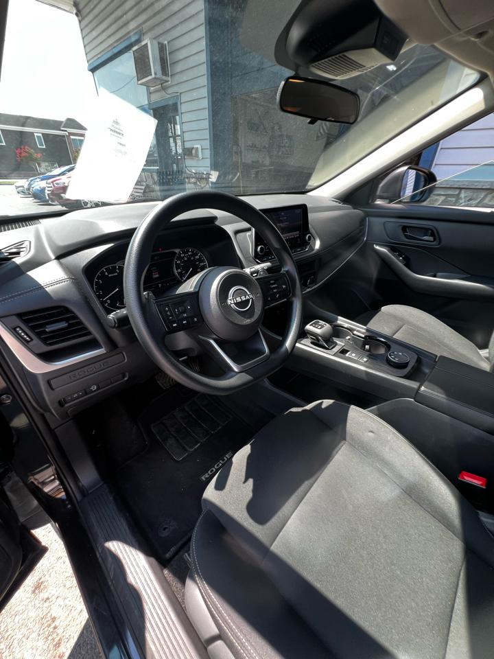 Nissan Rogue  2024