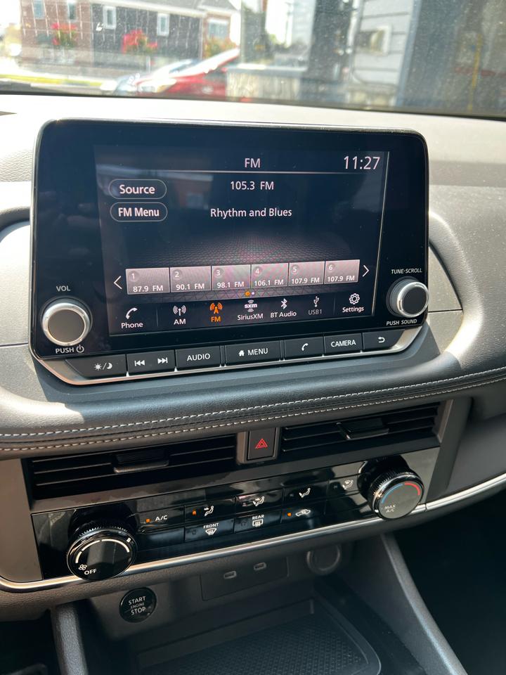 Nissan Rogue  2024
