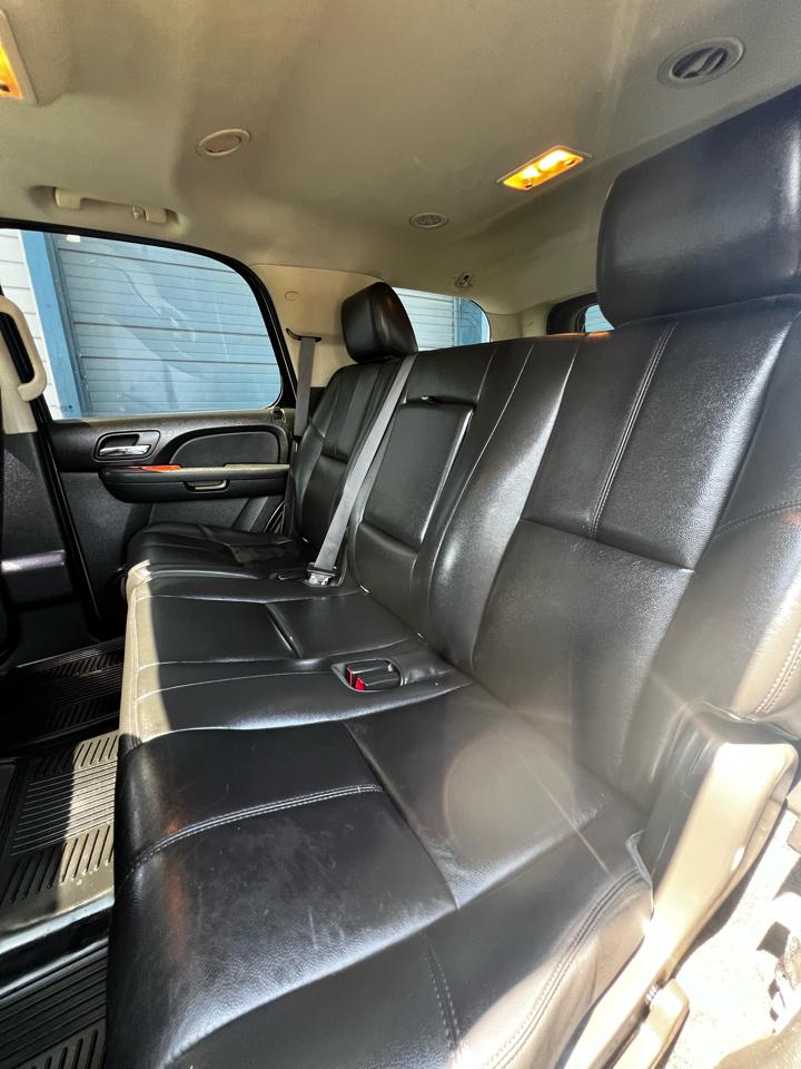 Chevrolet Tahoe  2013