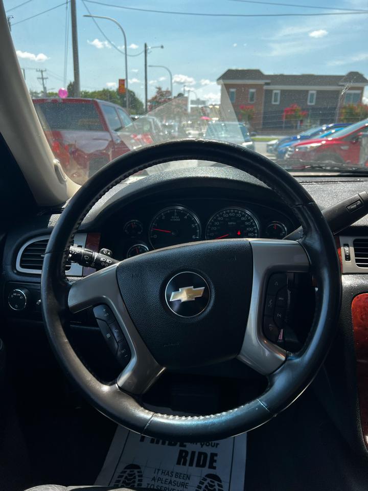 Chevrolet Tahoe  2013