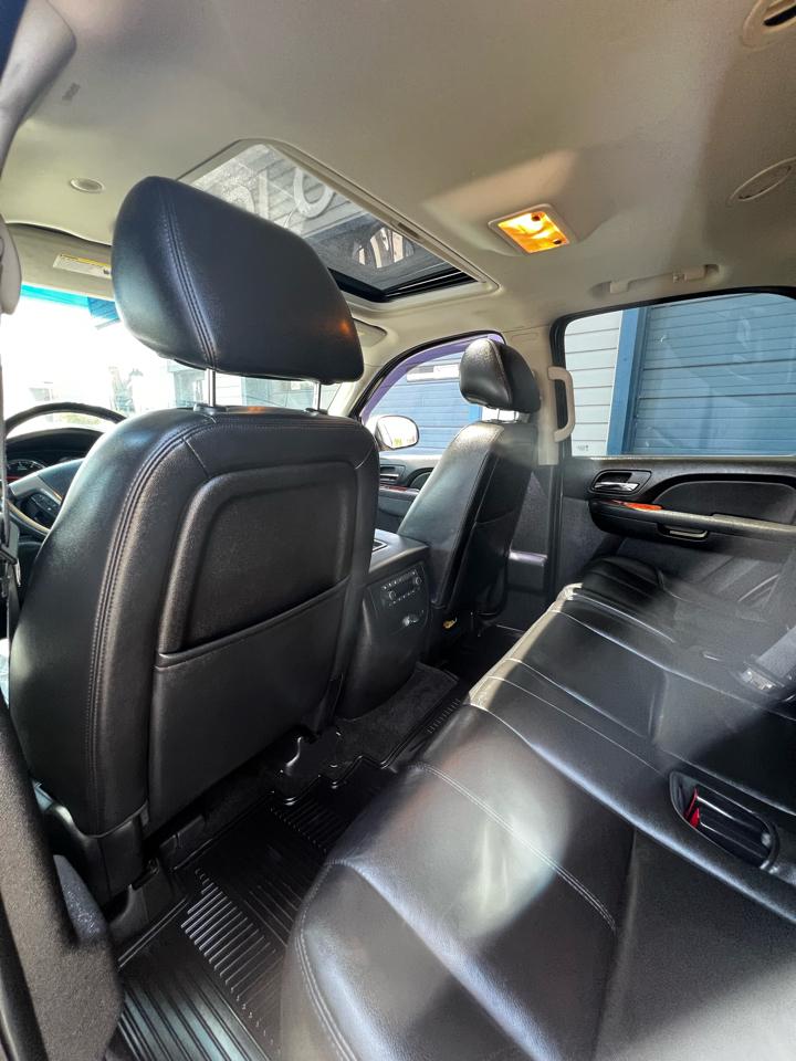 Chevrolet Tahoe  2013