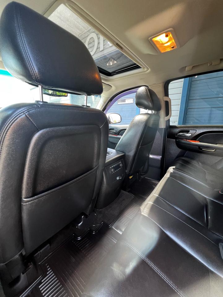 Chevrolet Tahoe  2013