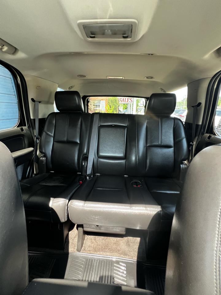 Chevrolet Tahoe  2013