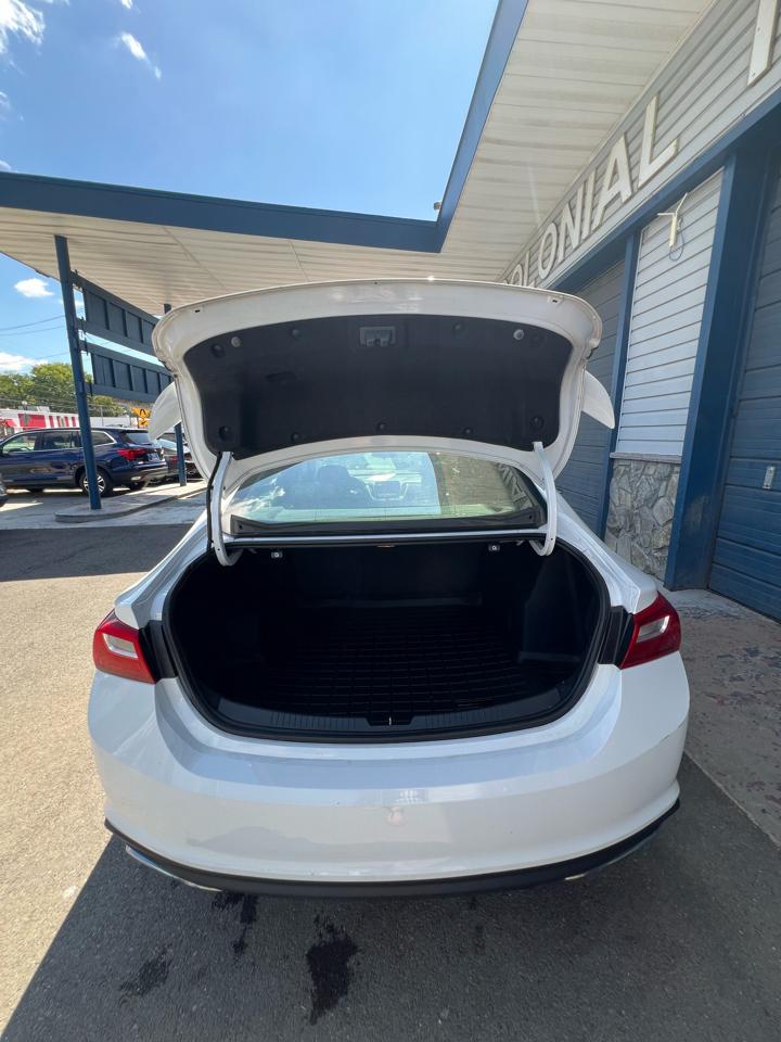 Chevrolet Malibu  2020