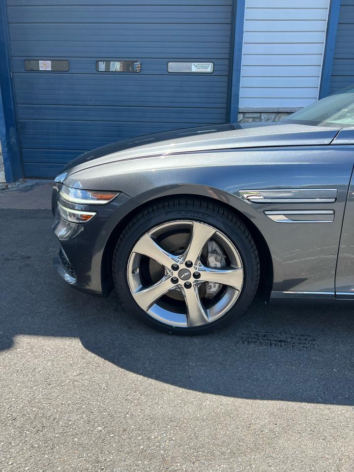 Genesis G80  2021