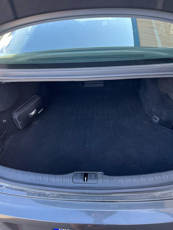 Genesis G80  2021