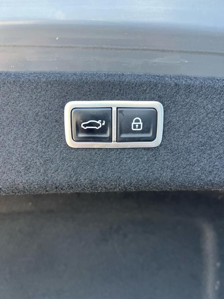 Genesis G80  2021