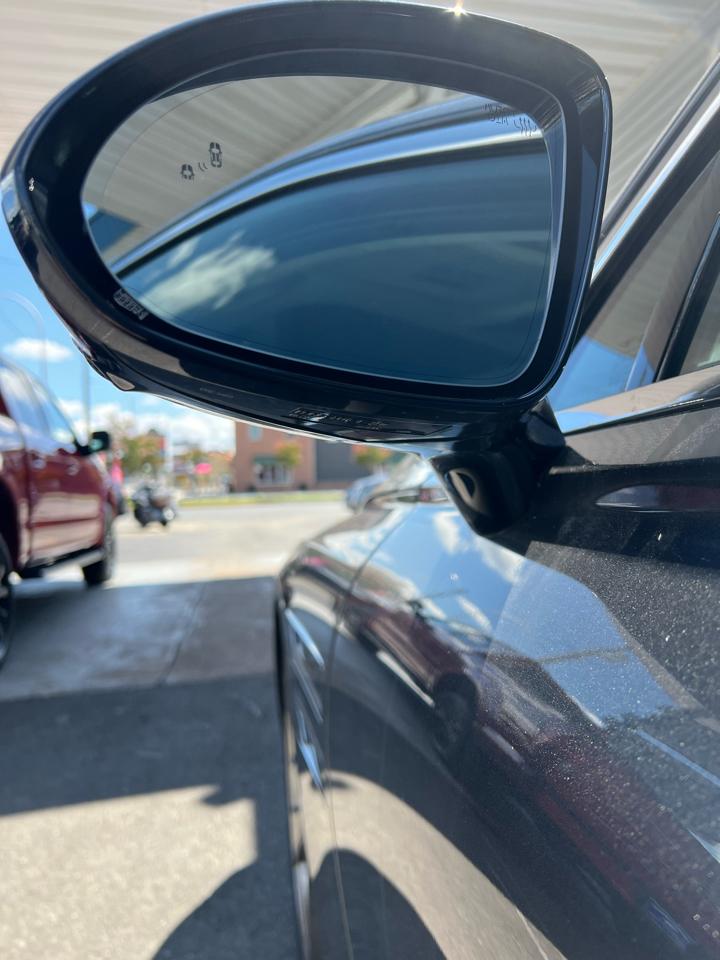 Genesis G80  2021