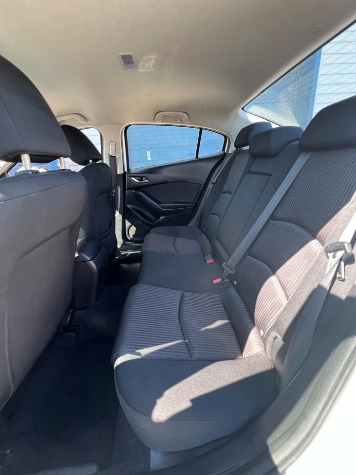 Mazda MAZDA3  2016