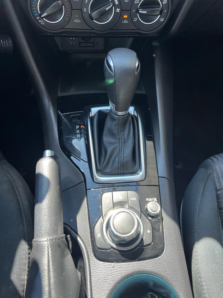 Mazda MAZDA3  2016