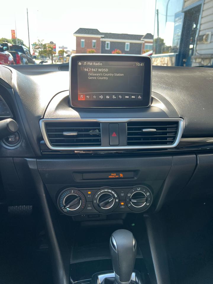 Mazda MAZDA3  2016