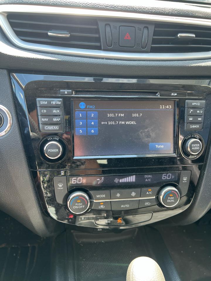 Nissan Rogue  2016