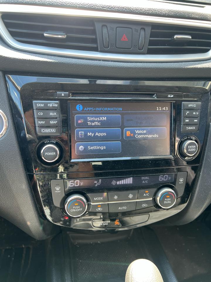 Nissan Rogue  2016