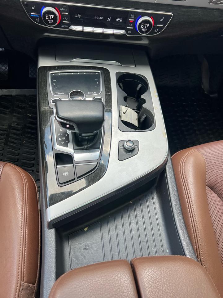 Audi Q7  2018