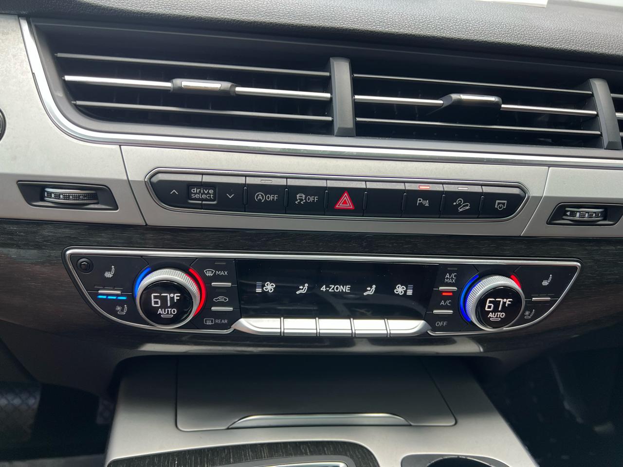 Audi Q7  2018