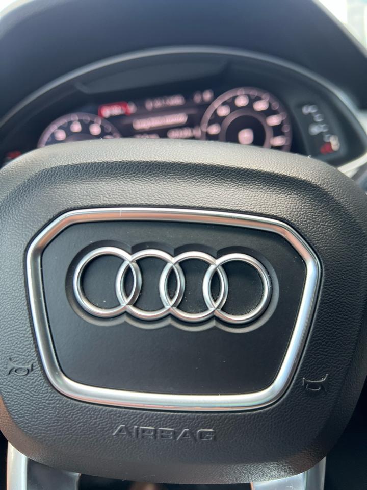 Audi Q7  2018
