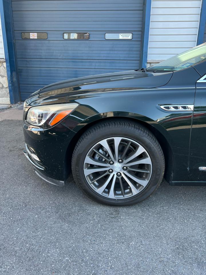 Buick LaCrosse  2017