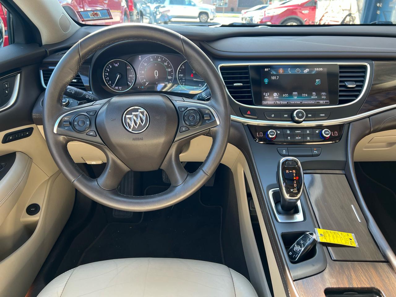 Buick LaCrosse  2017