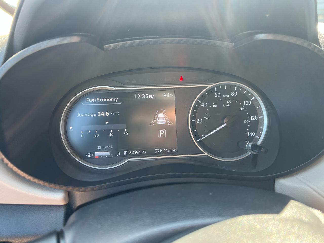 Nissan Versa  2021