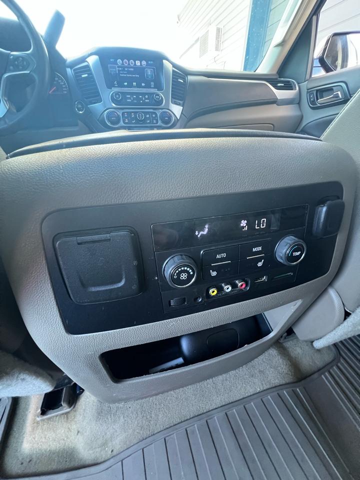 Chevrolet Tahoe  2015