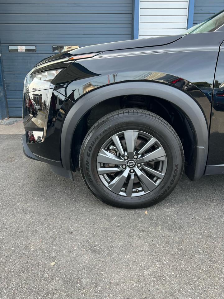 Nissan Pathfinder  2023