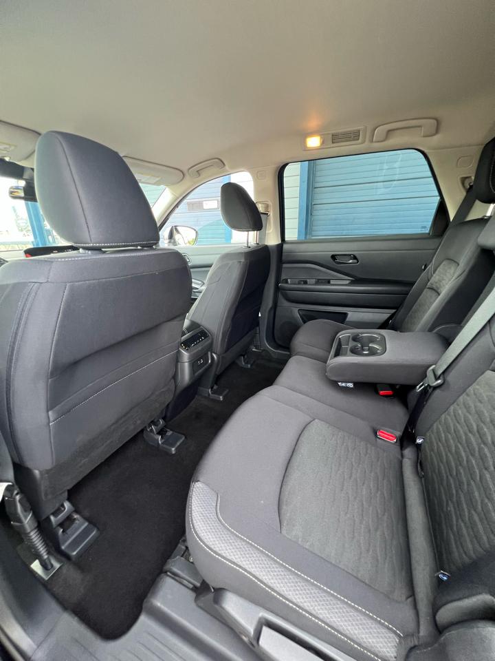 Nissan Pathfinder  2023