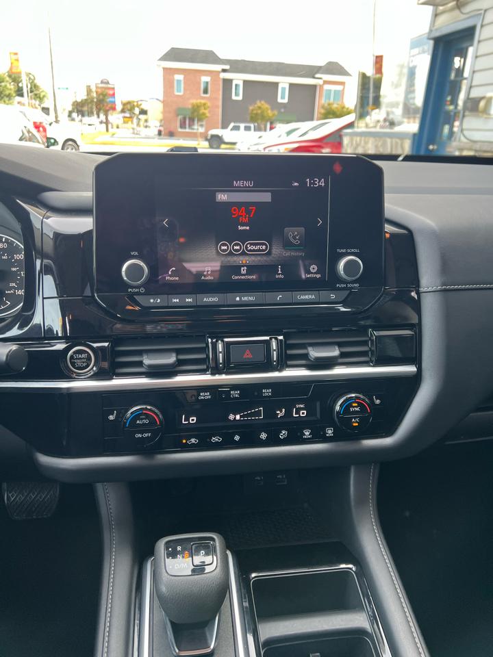 Nissan Pathfinder  2023