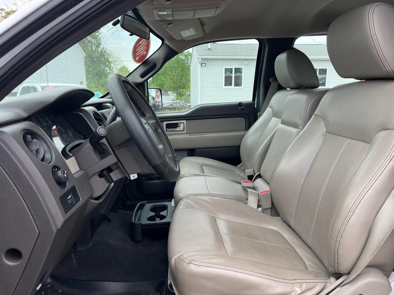 Ford F-150 XL SuperCrew 2WD 2009