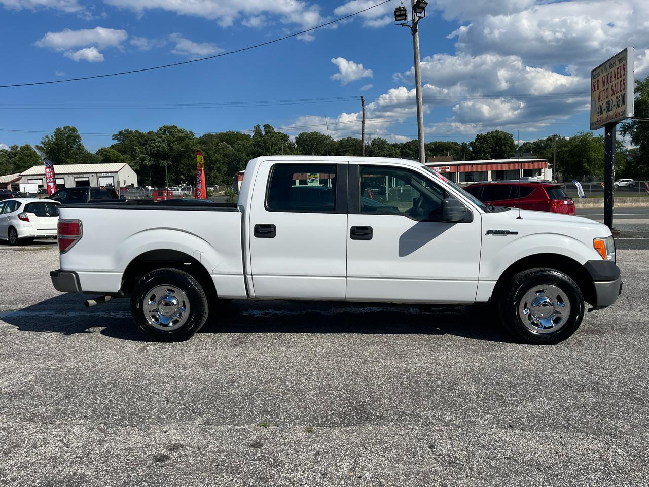 Ford F-150 XL SuperCrew 2WD 2009
