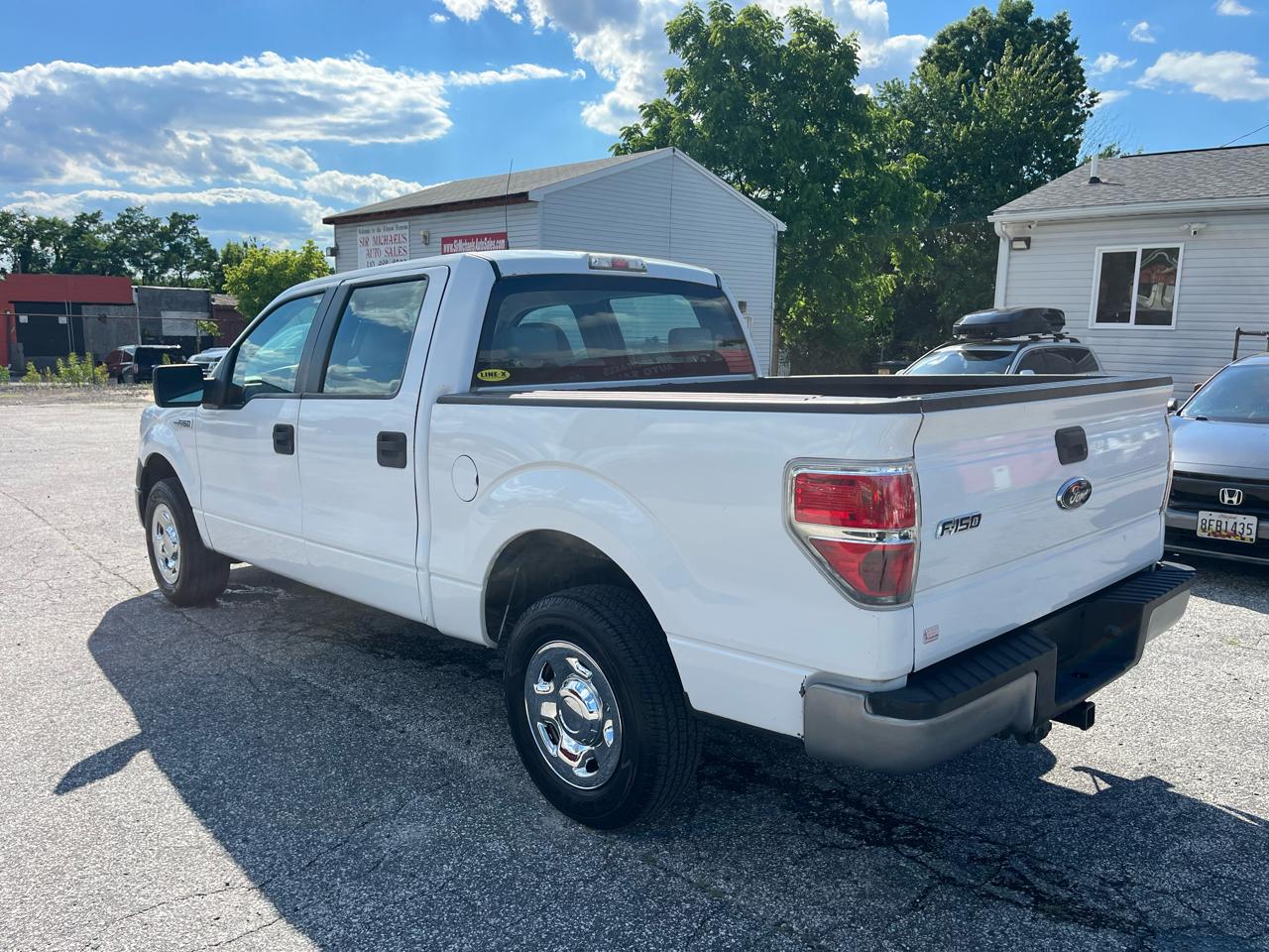 Ford F-150 XL SuperCrew 2WD 2009