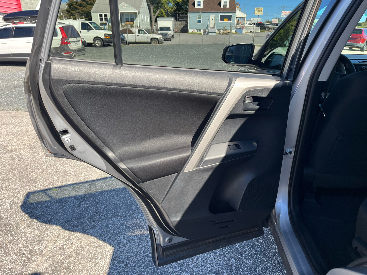 Toyota RAV4  2016 Toyota RAV4  2016
