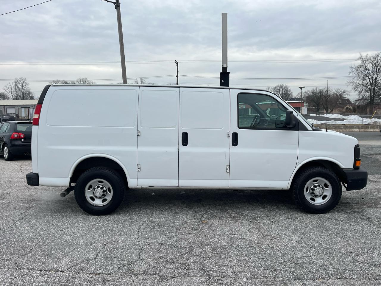 Chevrolet Express 2500 Cargo 2014