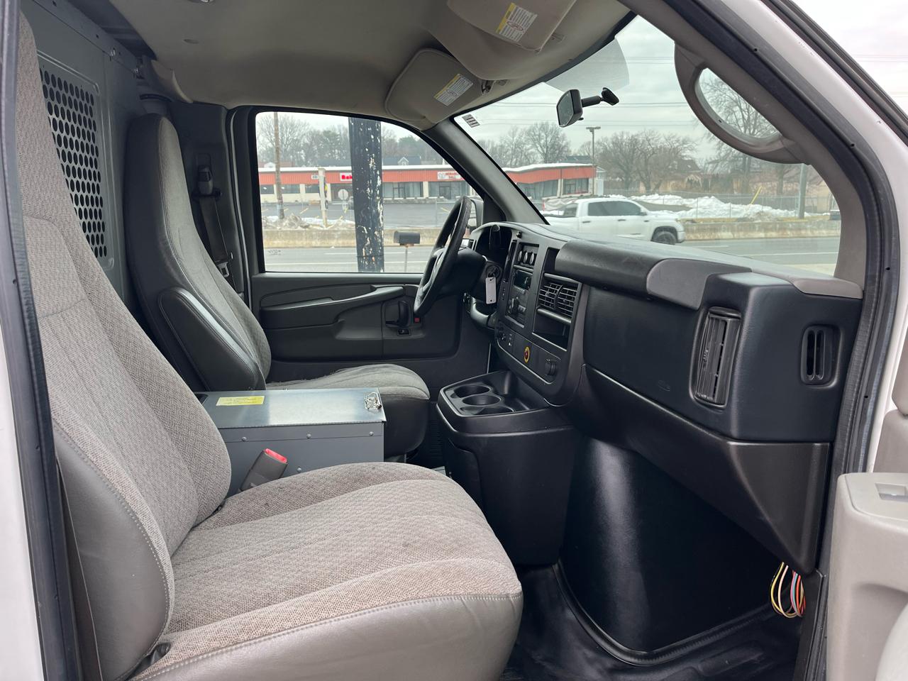 Chevrolet Express 2500 Cargo 2014