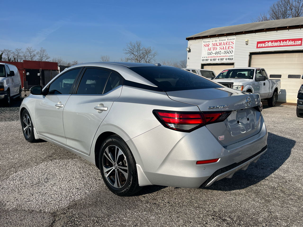 Nissan Sentra SV 4D Sedan 2020