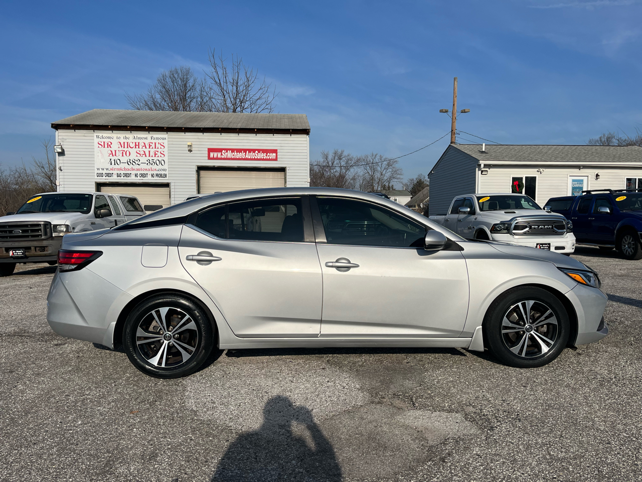 Nissan Sentra SV 4D Sedan 2020