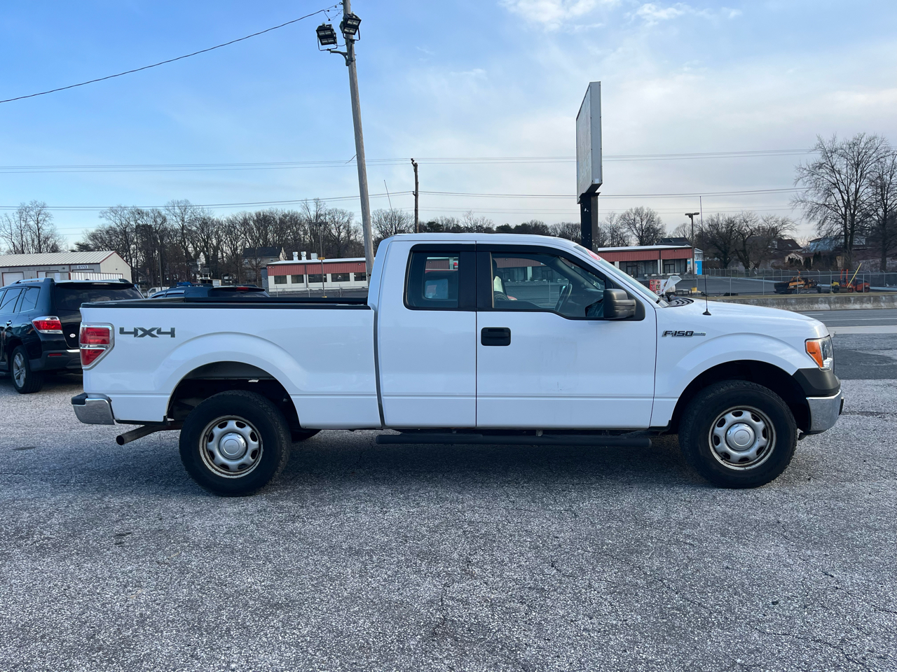 Ford F-150 XL SuperCab 4WD 2014
