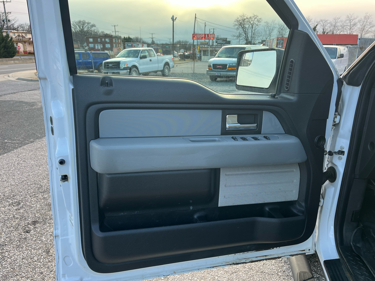 Ford F-150 XL SuperCab 4WD 2014