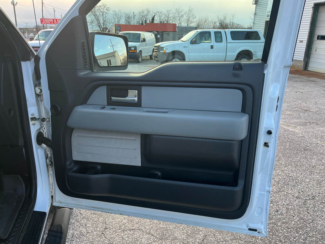 Ford F-150 XL SuperCab 4WD 2014