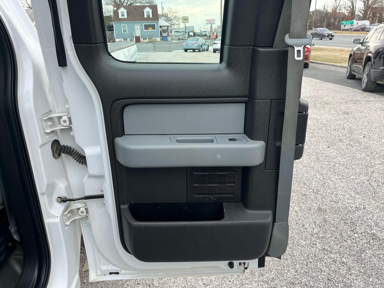 Ford F-150 XL SuperCab 4WD 2014