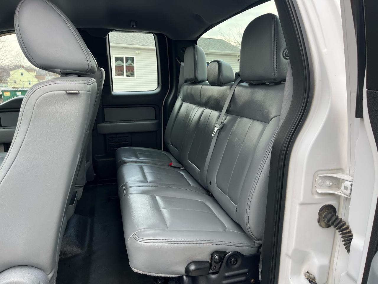 Ford F-150 XL SuperCab 4WD 2014