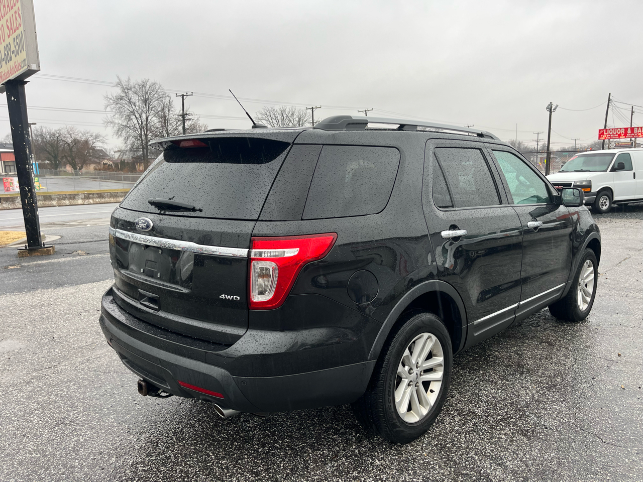 Ford Explorer XLT 4WD 2013