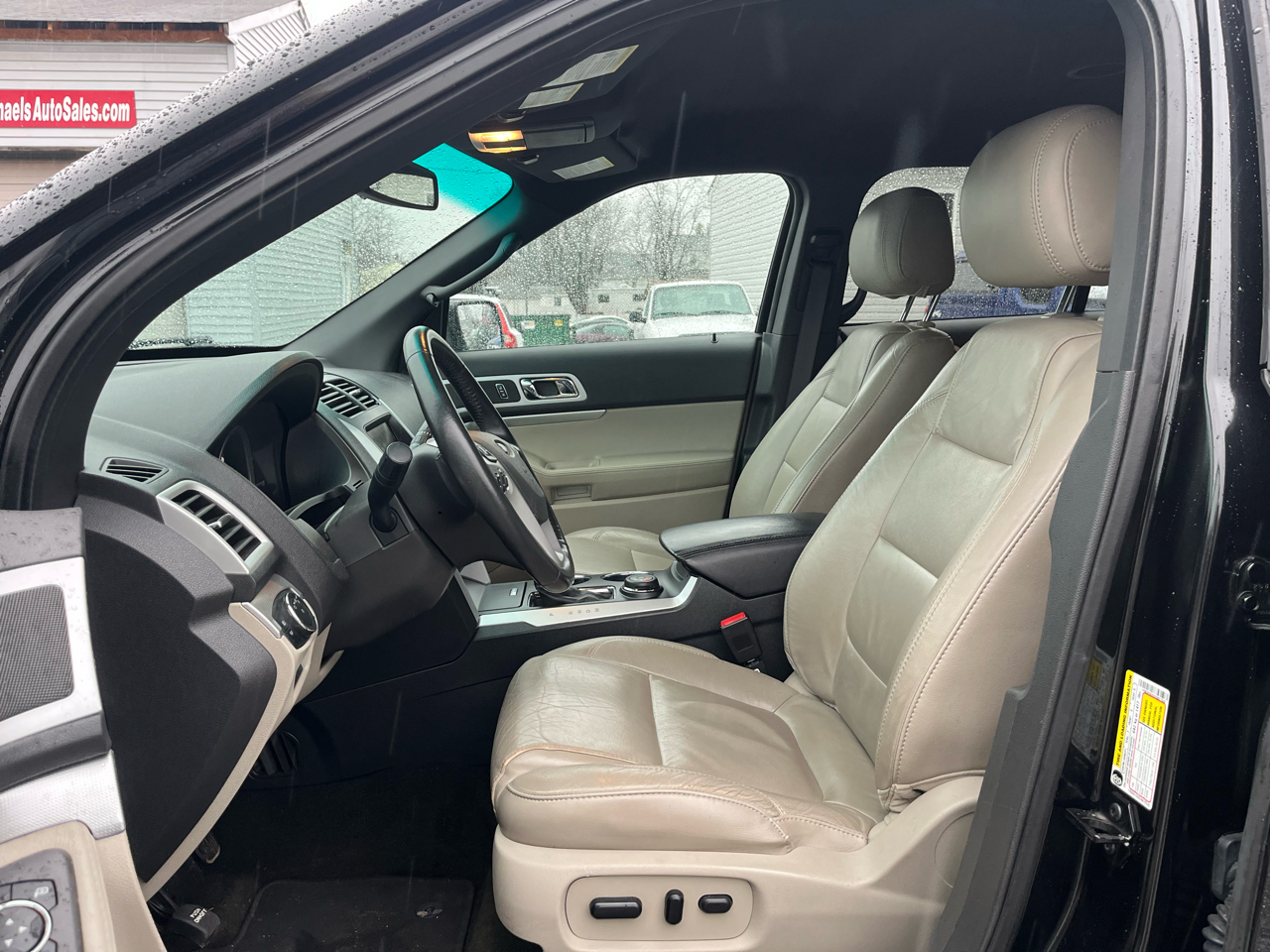 Ford Explorer XLT 4WD 2013