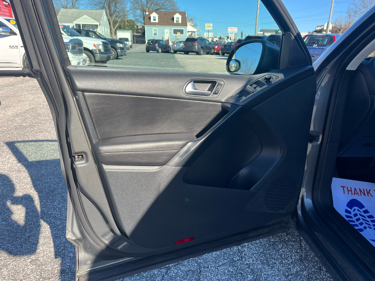 Volkswagen Tiguan SE 2014