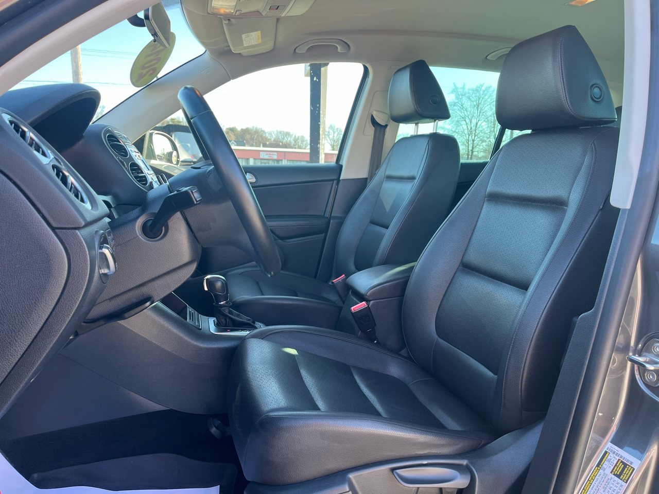 Volkswagen Tiguan SE 2014